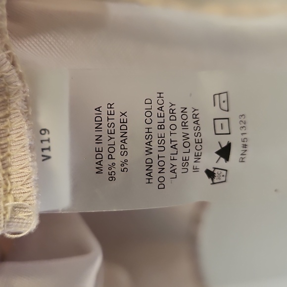 Vince Camuto Tan Crushed Velvet Oversized Top - Picture 8 of 10